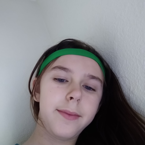 Meet your Posher, Nikita - Picture 1 of 1